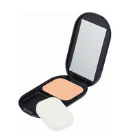 Facefinity Compact Foundation nepermatomasis makiažo pagrindas SPF20 01 Porcelain 10g